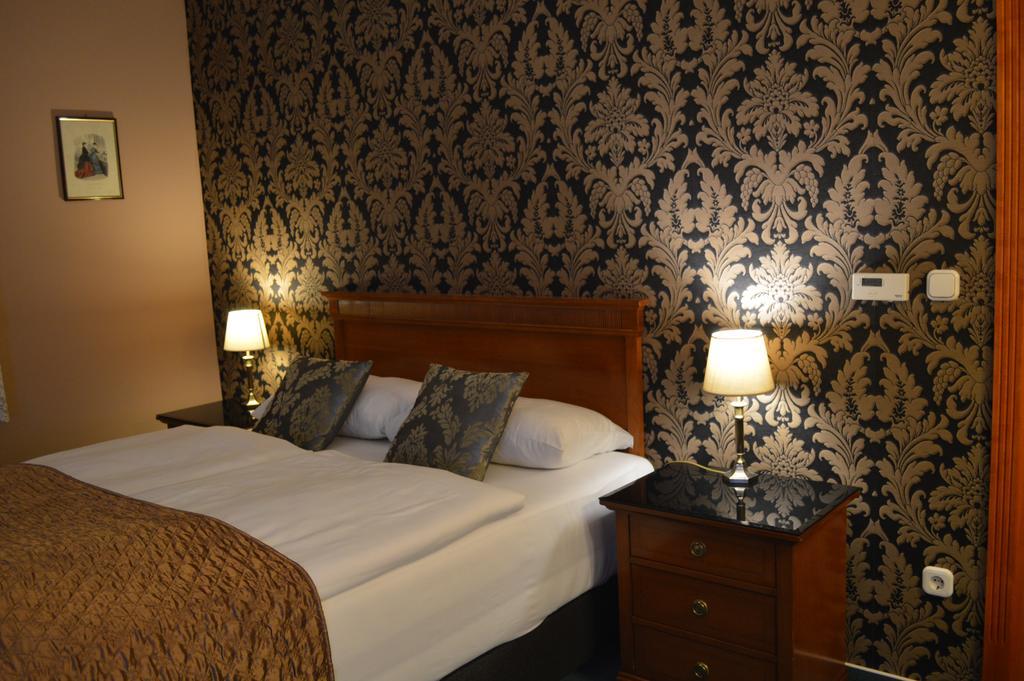 Platan 3* Sarvar